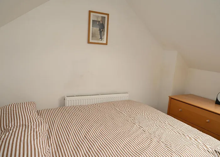Cozy Luton